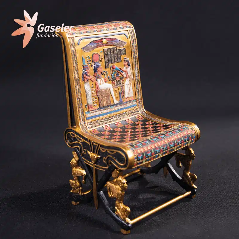 SILLA EGIPCIA COLOR